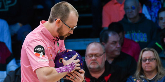 EJ Tackett prepares to throw a shot at the 2023 U.S. Open presented by Go Bowling!